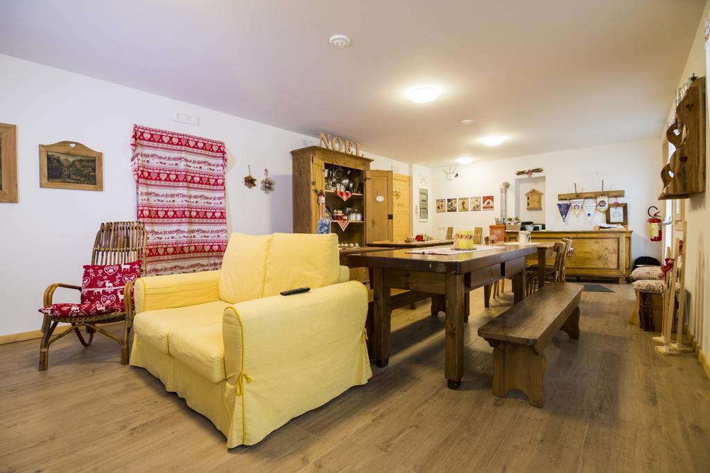 Olimpic Hostel Schilpario Extérieur photo